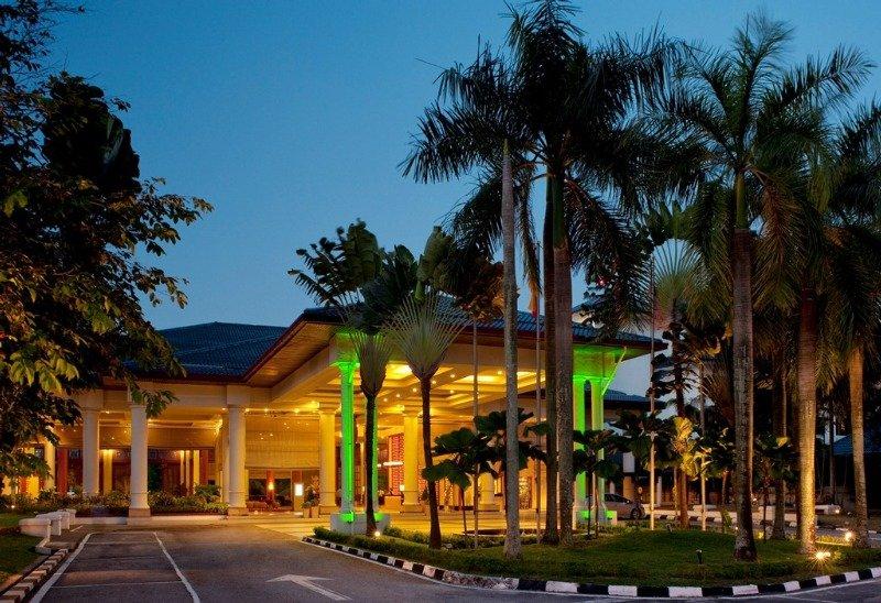 Glenmarie Hotel And Golf Resort Shah Alam Bagian luar foto